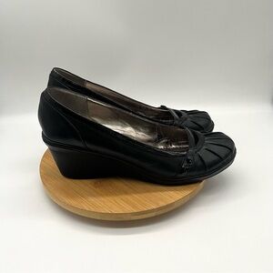 Steve Madden black leather Wedge Heel Shoes Size 8